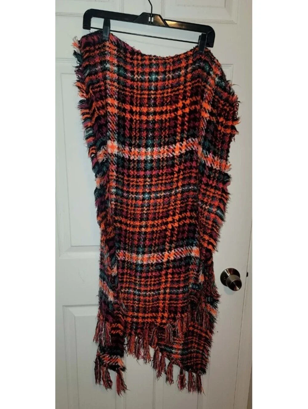 EXPRESS ONE SIZE PLAID SWEATER SCARF PINK ORANGE GREEN BLACK